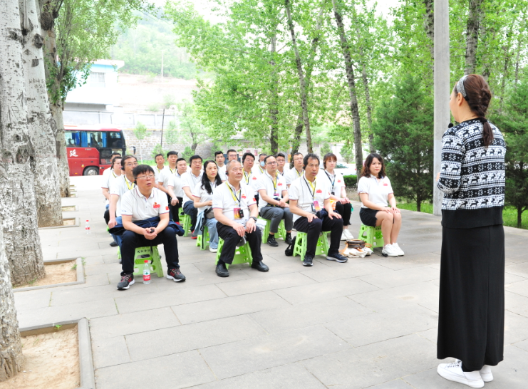 学党史 铭初心 同心同德同筑中国梦    爱于心 践于行 图强图富图绘金年会金字招牌诚信至上志——金年会体育科教集团党委献礼建党100周年培训活动纪事